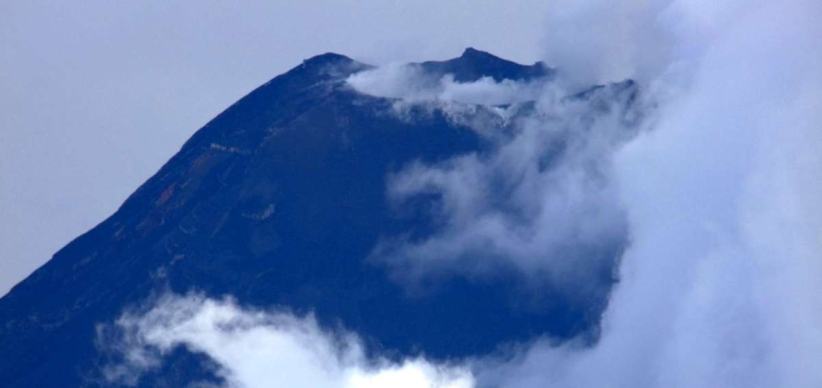 T&eacute;cnicos informan estado del volc&aacute;n