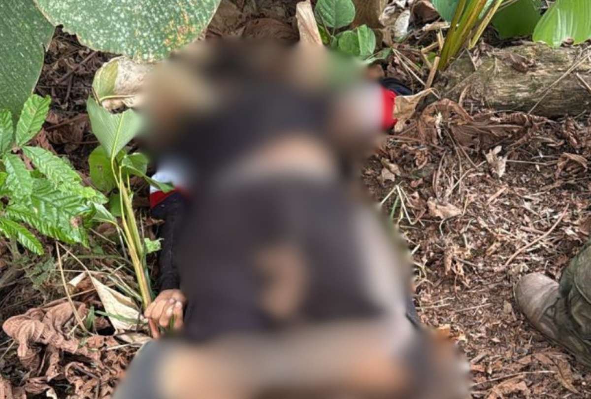 Alias &lsquo;Robert&rsquo; y alias &lsquo;Aguacate&rsquo;, presuntos integrantes de Los Choneros, fallecieron durante un operativo del Bloque de Seguridad.
