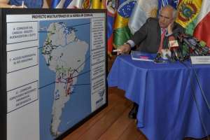 Ernesto Samper, secretario de Unasur, afirm&oacute; que son 7 proyectos considerados como prioritarios para la regi&oacute;n. Foto: Miguel Jim&eacute;nez/ EL TEL&Eacute;GRAFO.