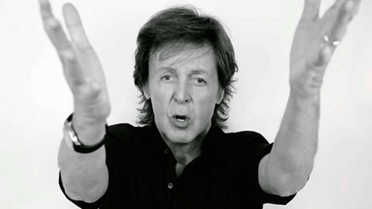 Estrellas del rock le rinden tributo a Paul McCartney &iexcl;Esc&uacute;chelo aqu&iacute;!  