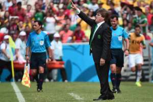 Miguel Herrera, t&eacute;cnico de la selecci&oacute;n mexicana, prefiri&oacute; darle la titularidad a Guillermo Ochoa que a Jes&uacute;s Corona. Foto: Archivo