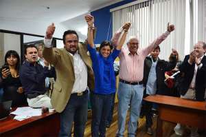 Participa con Igualdad gana la alcald&iacute;a de Cuenca y prefectura de Azuay