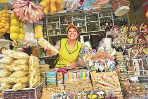 La amabilidad del bane&ntilde;o es uno de los aspectos que caracterizan al cant&oacute;n. Esto lo reconocen visitantes extranjeros y turistas de Quito, Guayaquil y otras urbes. Fotos: Roberto Ch&aacute;vez / El Tel&eacute;grafo