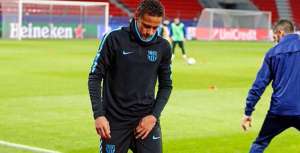 Se confirma "lesi&oacute;n fibrilar" en la pierna izquierda de Neymar