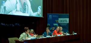 "El 8 de Marzo es un d&iacute;a para conmemorar derechos no para regalar flores"