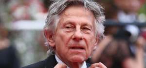 Feministas esperan firmes a Roman Polanski en Par&iacute;s