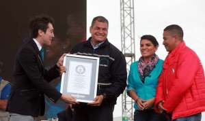 El acto se cumpli&oacute; en Guano, provincia de Chimborazo. Foto: Presidencia 