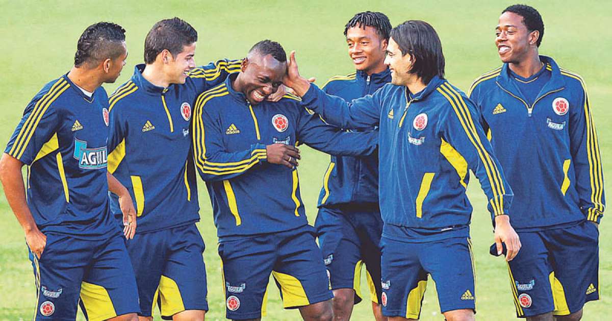 Colombia realiz&oacute; ayer el reconocimiento del estadio El Teniente, en Rancagua. Foto: Afp