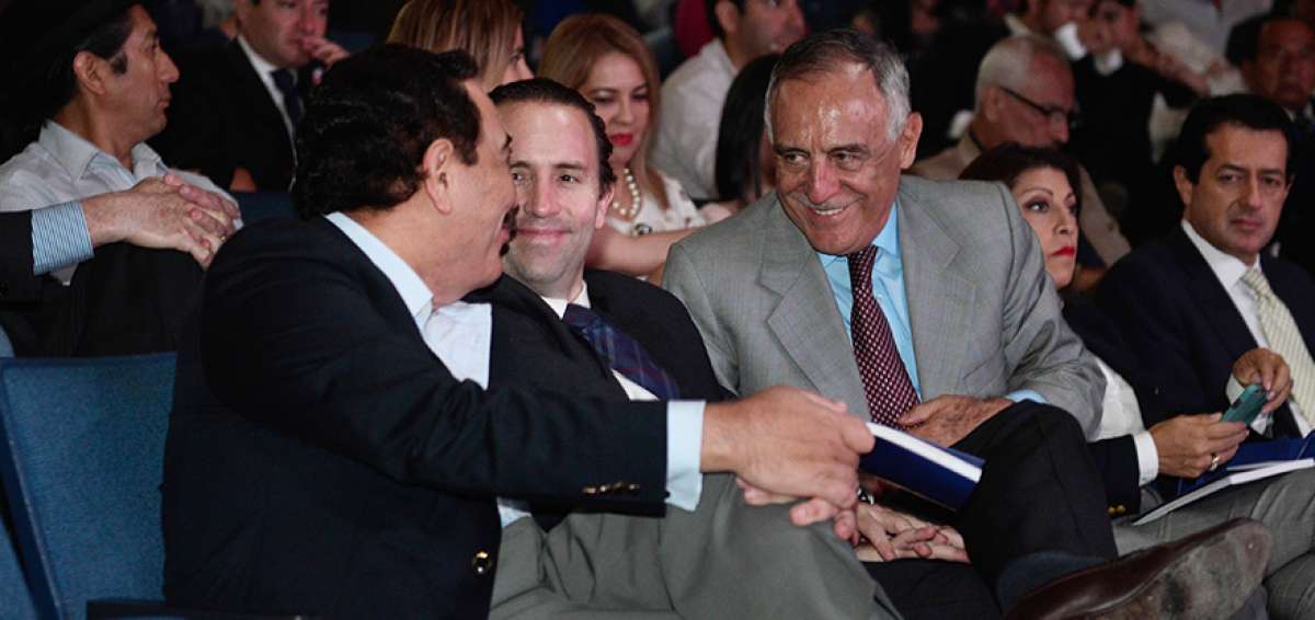 El alcalde de Guayaquil, Jaime Nebot; y el candidato presidencial, Paco Moncayo, compartieron sus criterios.