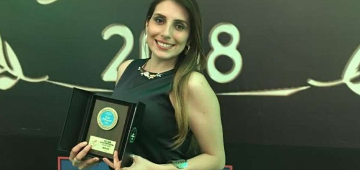 Bolichera y cantante