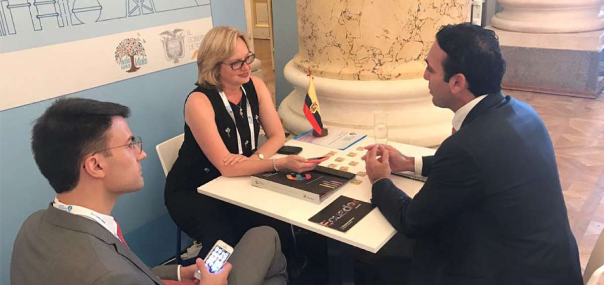 El ministro Pablo Campana mantiene reuniones con posibles inversionistas y medios de comunicaci&oacute;n.