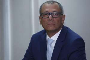 CNE no ha sido notificado sobre medida cautelar que permitiría a Jorge Glas ser candidato