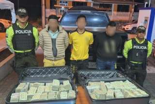 En Napo, tres presuntos integrantes de “Los R” fueron detenidos con USD 751.000 en su poder. Un juez dictó prisión preventiva.