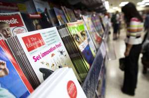 La revista semanal The Economist le pertenec&iacute;a al grupo Pearson, que un mes antes vendi&oacute; sus acciones del peri&oacute;dico Financial Times. Foto: AFP