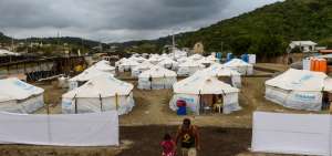 En los albergues de Canoa (Manab&iacute;) los adultos contribuyen en las tareas de limpieza, organizaci&oacute;n y seguridad.