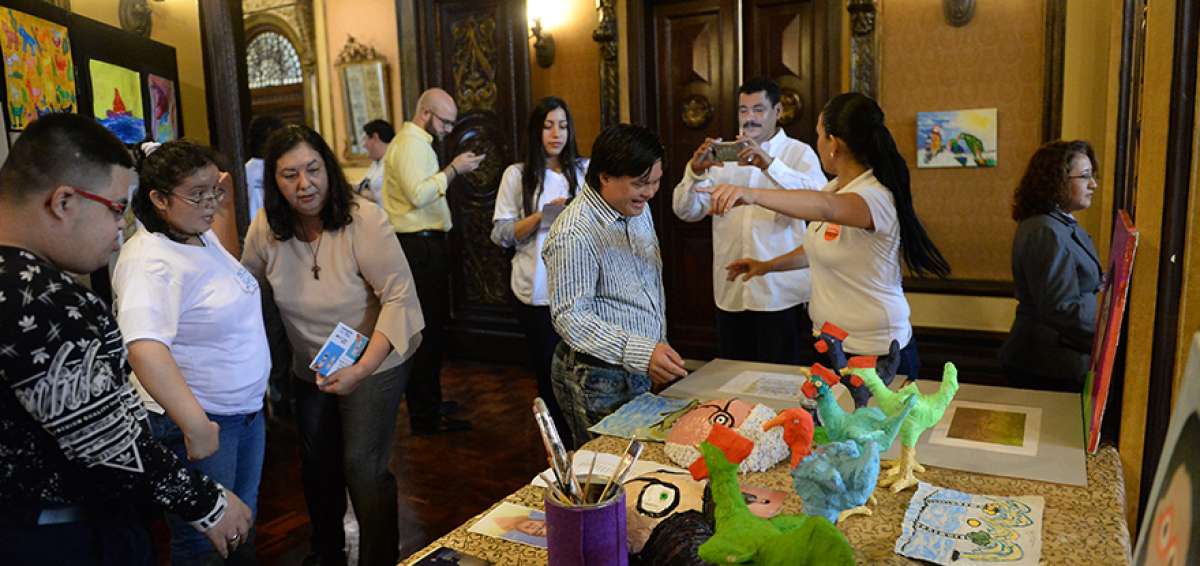 El Municipio de Guayaquil lanz&oacute; la campa&ntilde;a &lsquo;Un trato natural&rsquo; como parte de su plan inclusivo. Con la iniciativa se record&oacute; el d&iacute;a del s&iacute;ndrome de Down.