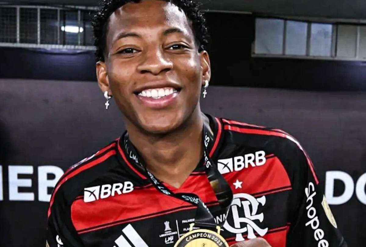 Gonzalo Plata borr&oacute; de sus redes sociales las fotos que tiene con Flamengo