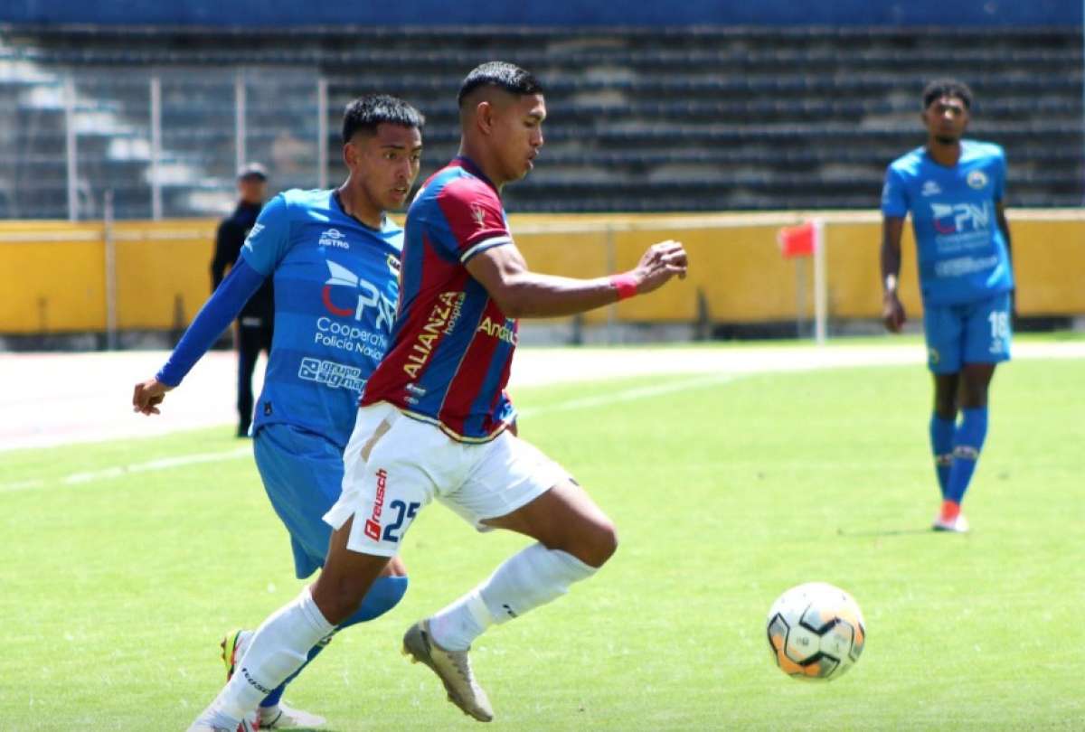 Deportivo Quito tendrá que disputar tres compromisos a puerta cerrada, tras los actos de violencia de su hinchada. 