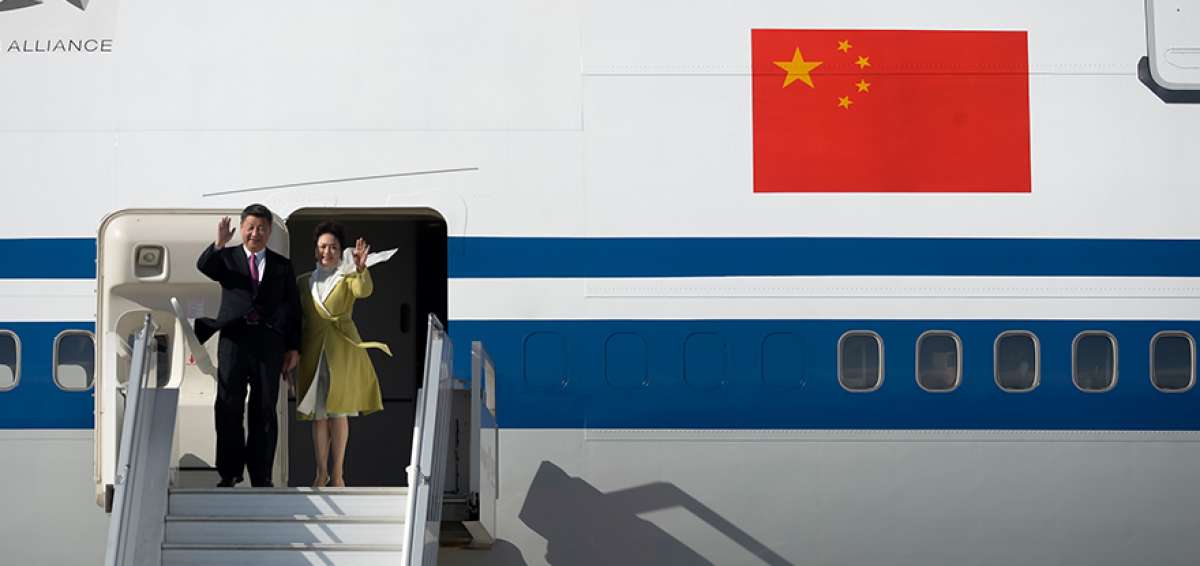 El presidente de la Rep&uacute;blica Popular China, Xi Jinping, arrib&oacute; al pa&iacute;s acompa&ntilde;ado de su esposa Peng Liyuan. |