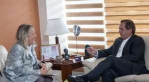 Canciller Pati&ntilde;o trat&oacute; con embajadora de Suecia temas bilaterales y el caso Assange