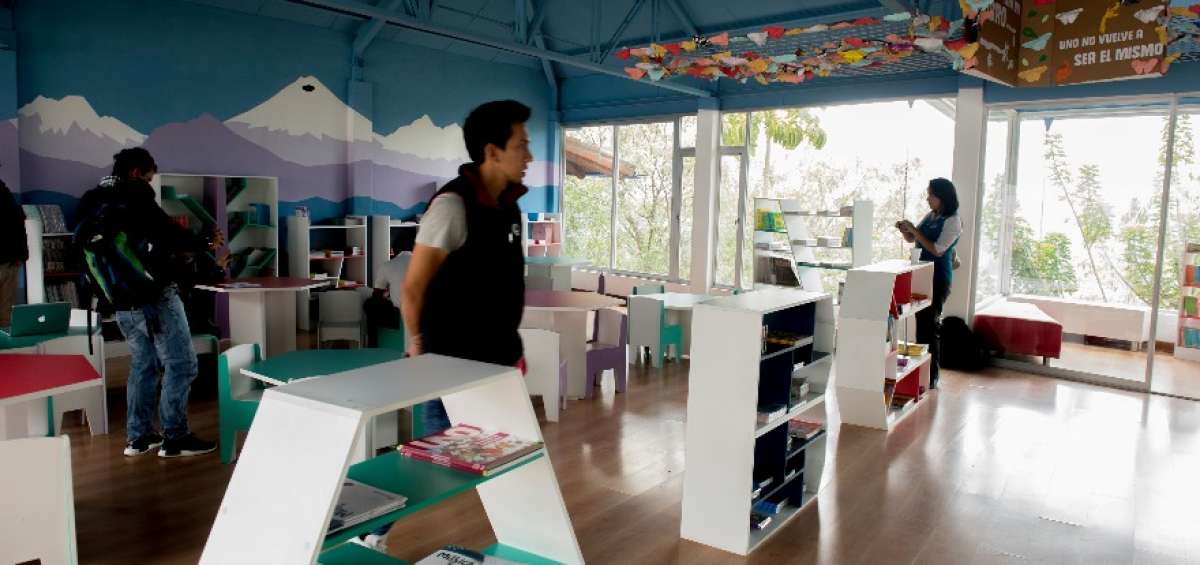 La granja, ubicada en Cumbay&aacute;, tiene una biblioteca, espacios para el arte y &aacute;rea tecnol&oacute;gica. 