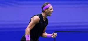 El espa&ntilde;ol es el &uacute;nico tenista, en ganar el mismo Grand Slam -el Roland Garros- en 12 ocasiones, a los que se suman los cuatro Abiertos de EE.UU., dos Wimbledon y un Abierto de Australia.