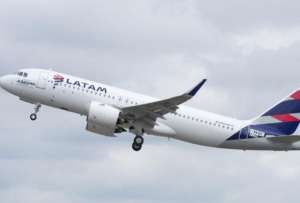 En octubre se retoman los vuelos directos a Santiago