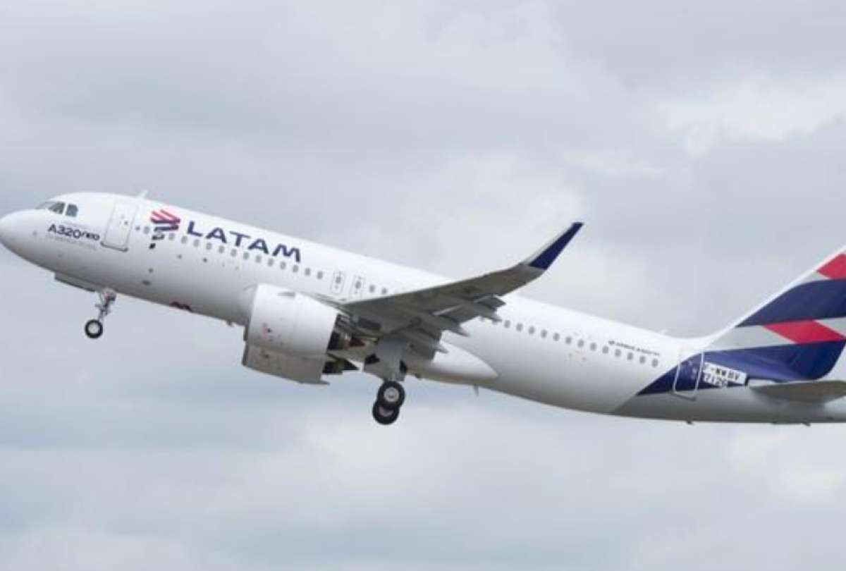 En octubre se retoman los vuelos directos a Santiago