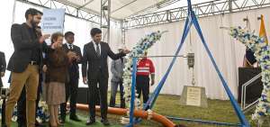 El vicepresidente fue invitado de honor a la colocaci&oacute;n de la primera piedra del campus universitario de Uniandes, en el cant&oacute;n Tisaleo. 