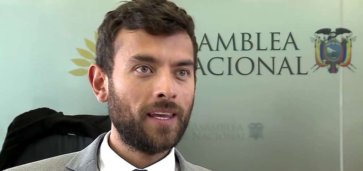 Sebasti&aacute;n Palacios, asamble&iacute;sta SUMA