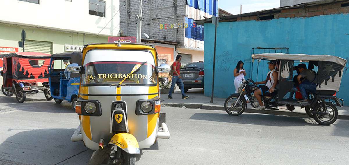 El servicio de las tricimotos, seg&uacute;n dirigentes del sector, comenz&oacute; en la isla Trinitaria.