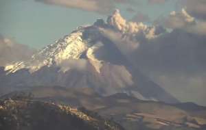 La direcci&oacute;n de la ceniza expulsada por el volc&aacute;n Cotopaxi es occidente. Foto: Tomada de @Seguridad_Ec