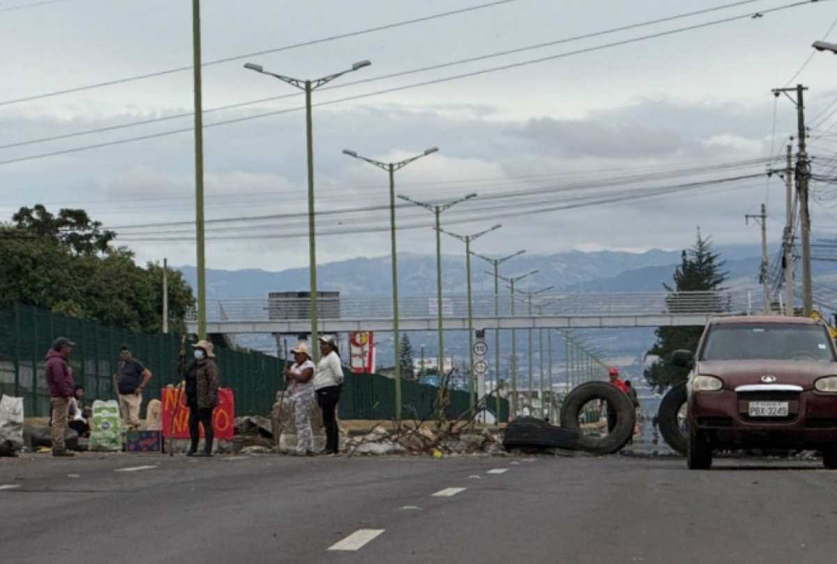 Cierres viales en Chimborazo, Imbabura y Pichincha este 8 de octubre de 2025