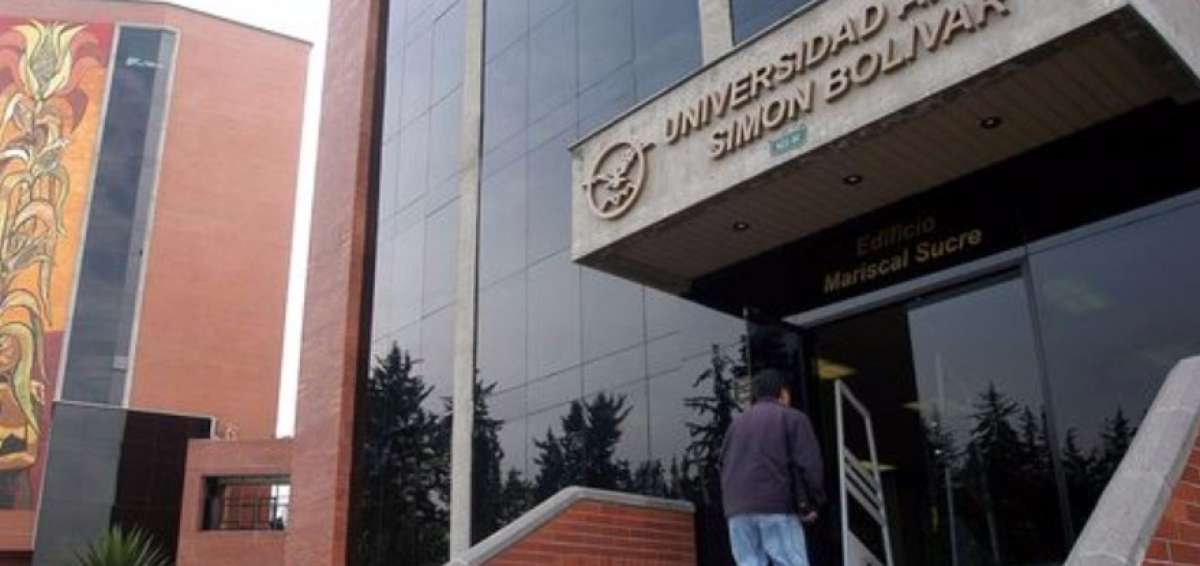 Senescyt y UASB: Solo hay que cumplir la Ley