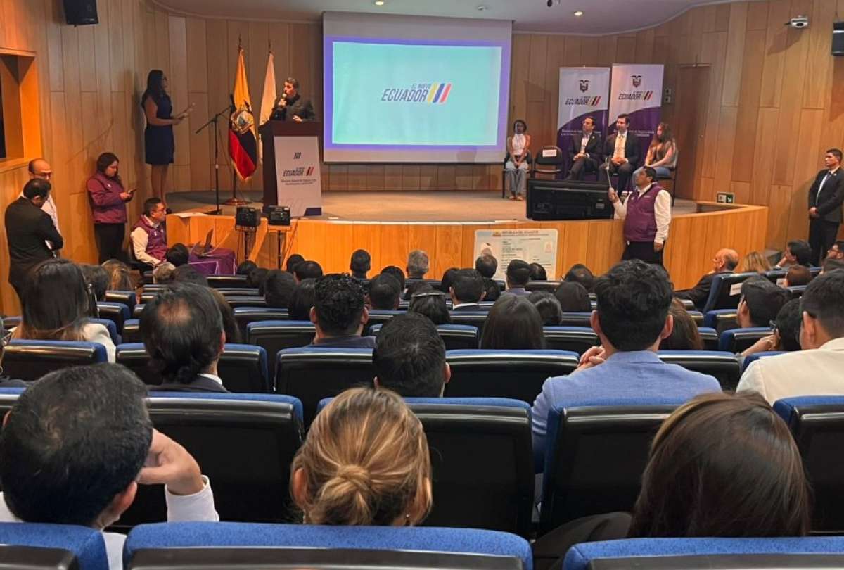 La “Asistente Virtual 119” del Registro Civil atenderá consultas sobre trámites las 24 horas. 