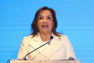 La destituida presidenta de Perú Dina Boluarte abandonó el palacio presidencial.