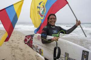 Mimi Barona pone a Ecuador entre los cinco mejores del Surf Mundial