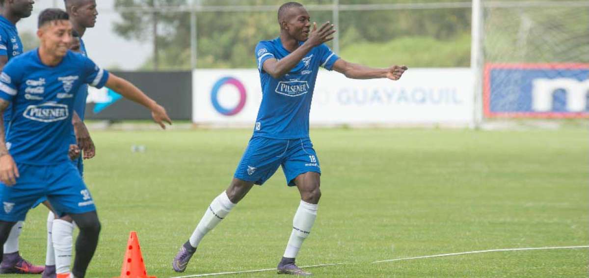El volante Jhonny Qui&ntilde;&oacute;nez, de los registros del club Norteam&eacute;rica, es uno de los nuevos rostros de la selecci&oacute;n sub-20 para el Mundial Juvenil.