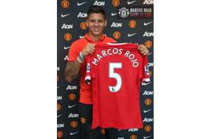 El United paga 20 millones para fichar a Marcos Rojo por cinco temporadas