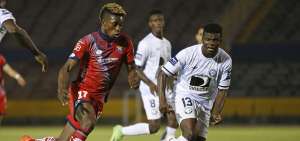 Jonathan Borja (izq.) es el &uacute;ltimo refuerzo que hizo Cruz Azul antes de que se cerrara el libro de transferencias en el torneo mexicano.