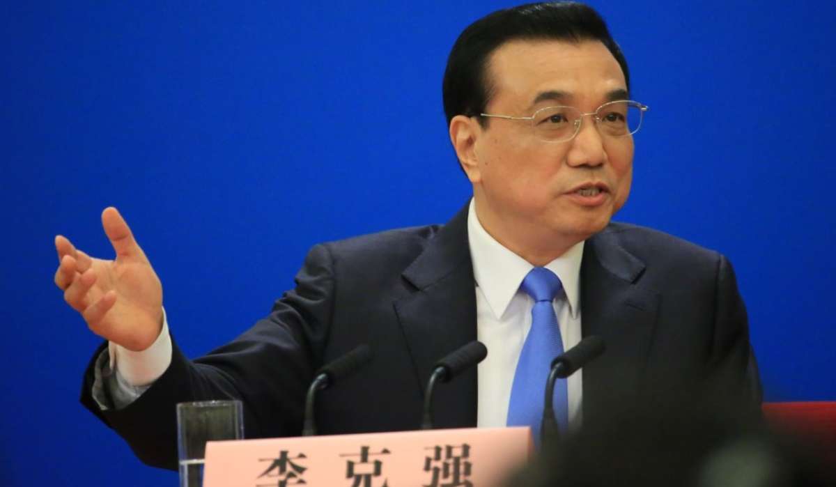 China enfrenta una transici&oacute;n econ&oacute;mica "dolorosa", admite primer ministro
