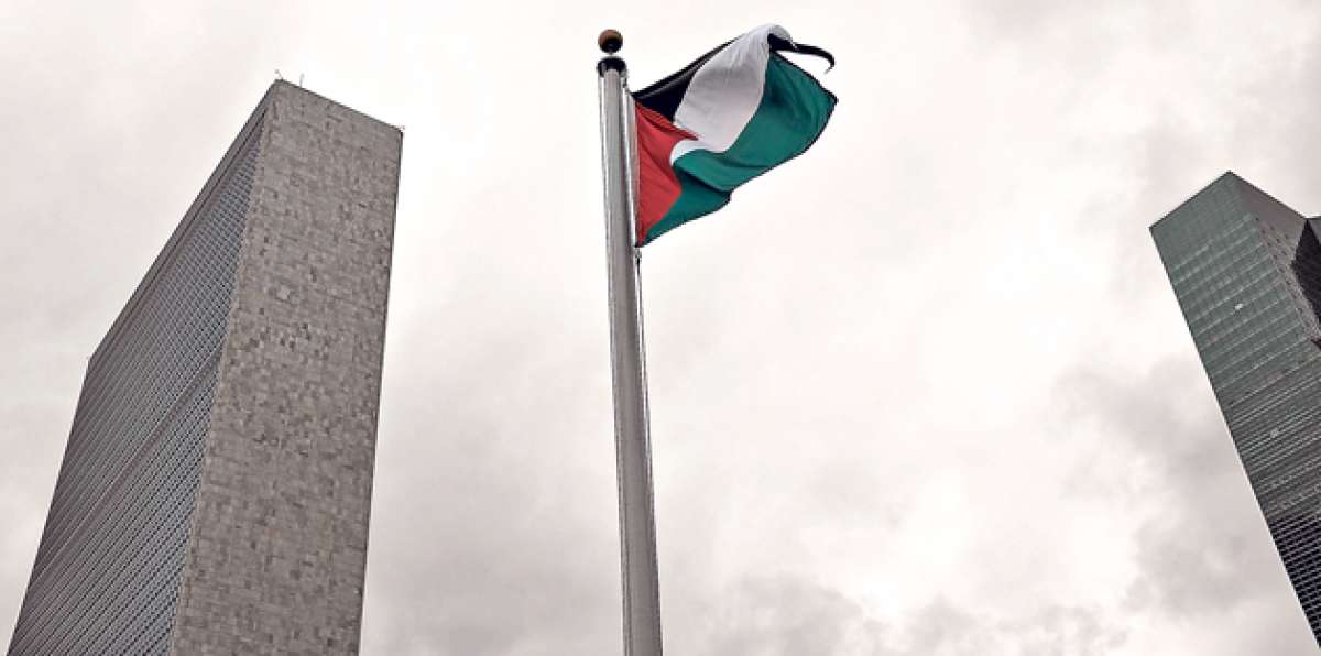 Ayer en la sede de la ONU onde&oacute; por primera vez la bandera de Palestina como &lsquo;Estado Observador&rsquo;. Foto: AFP