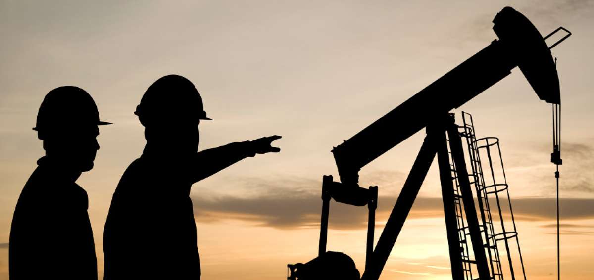Precio del petr&oacute;leo cierra en su nivel m&aacute;s alto desde 2014