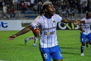 Gabriel Cortez marcó el segundo gol del 9 de Octubre en el triunfo sobre el Aucas.