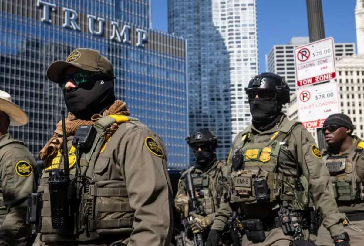 Trump ordena despliegue de agentes de ICE en aeropuertos desde este lunes