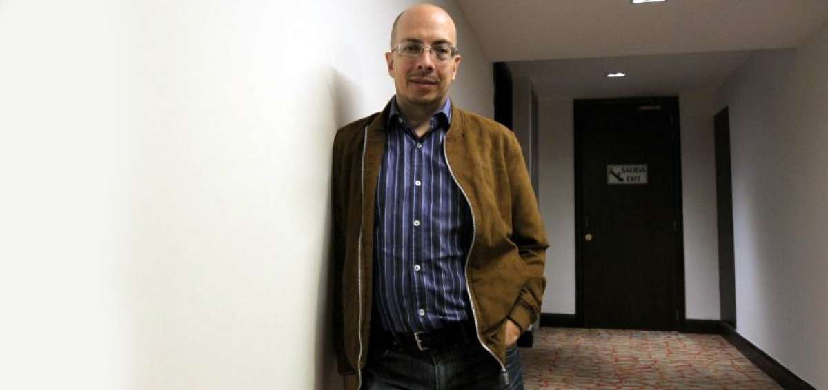 Volpi dice que el recelo a la justicia mexicana marc&oacute; su nueva obra y afirma que en la novela sin ficci&oacute;n los investigadores profundizan en la mente criminal.