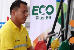 La gasolina Ecoplus 89 ha tenido buena acogida durante su primer mes de distribución.
