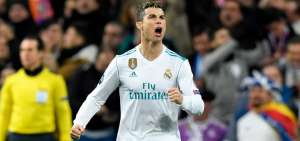 El portugu&eacute;s puso a ganar al Real Madrid con un doblete.