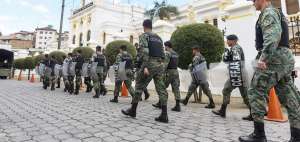 Los militares retirados piden auditar al Issfa