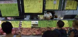 Inflaci&oacute;n supera el 8% en dos meses en Argentina